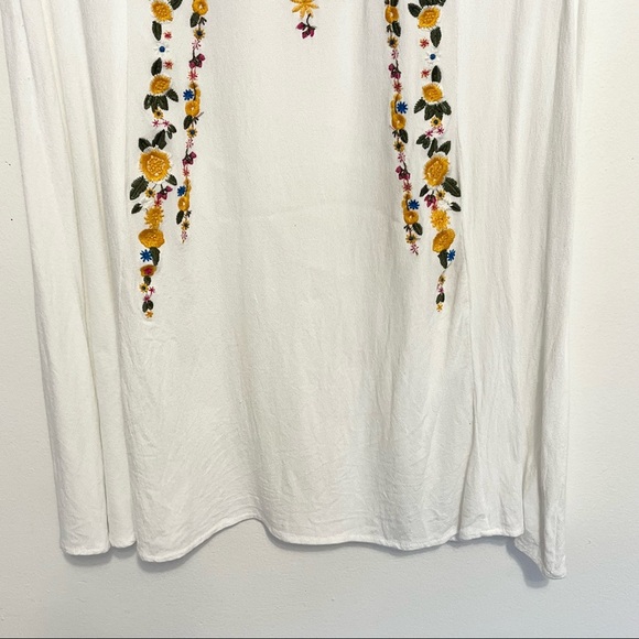 Umgee Boho Hippie Crochet Knit Floral Embroidered Dress Womens Size Medium - Picture 5 of 12